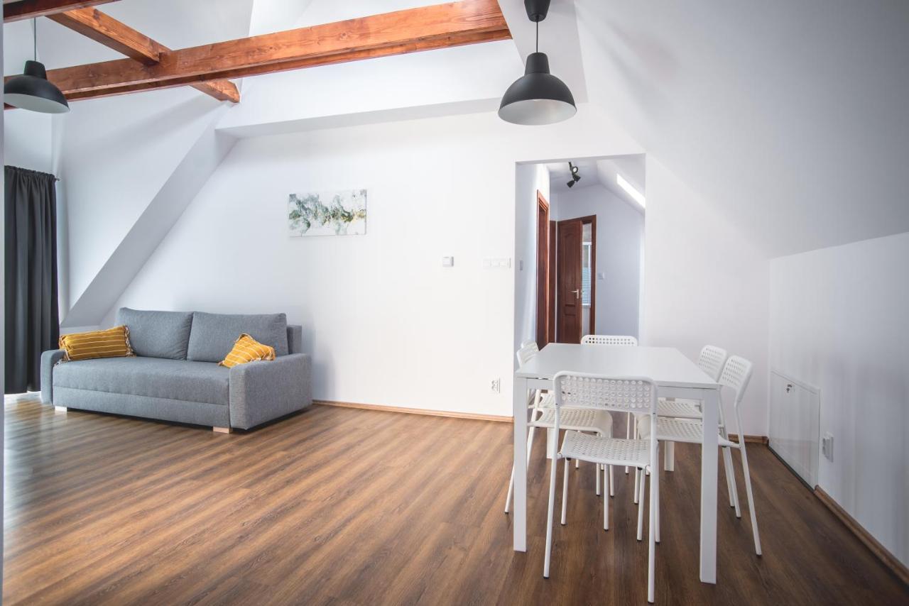 Pataky Apartmanok Veszprém Buitenkant foto