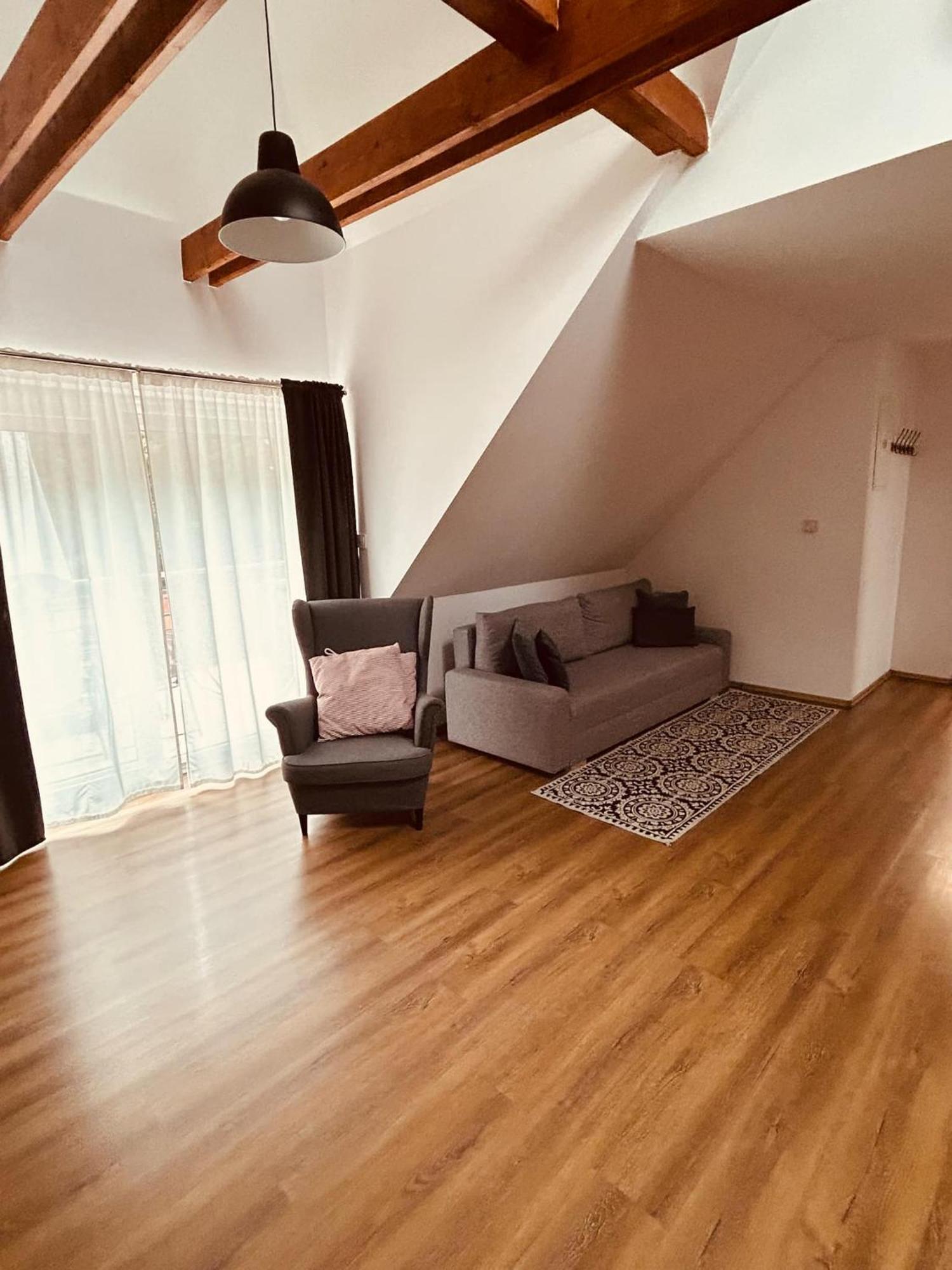 Pataky Apartmanok Veszprém Buitenkant foto